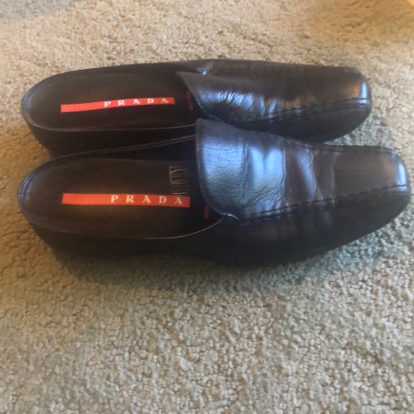 Prada shoes - Picture 2 of 3